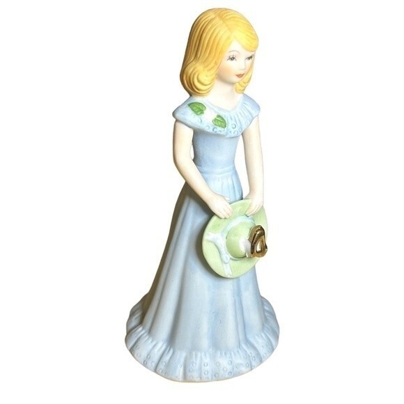 Enesco Growing Up Girls Classic Porcelain Figurine Blonde Birthday Age 14 or 4 - Picture 5 of 13